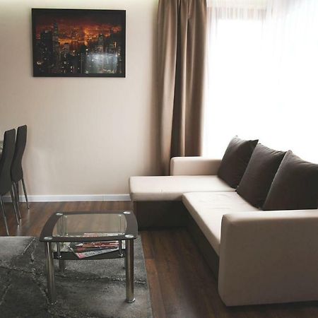 Apartament Wilga Park Krakau Buitenkant foto