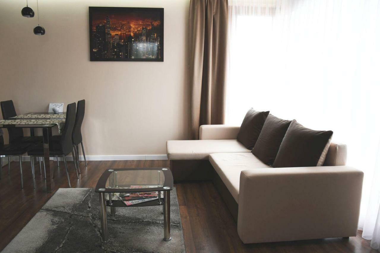 Apartament Wilga Park Krakau Buitenkant foto