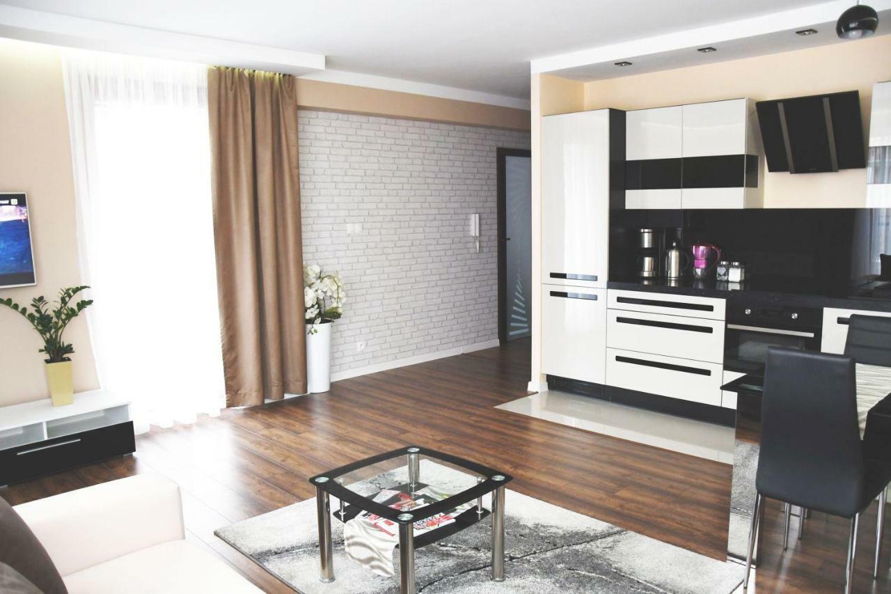 Apartament Wilga Park Krakau Buitenkant foto
